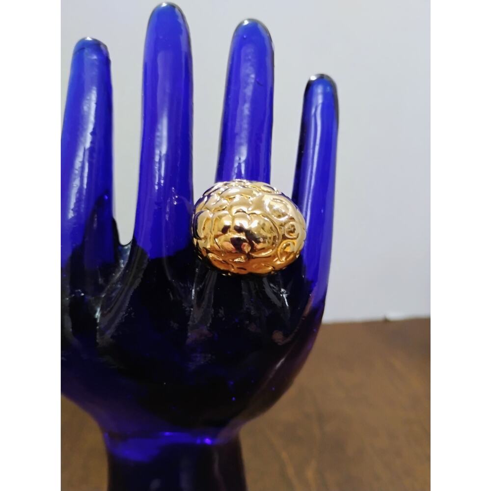 Gold Tone Fun Fashion Ring